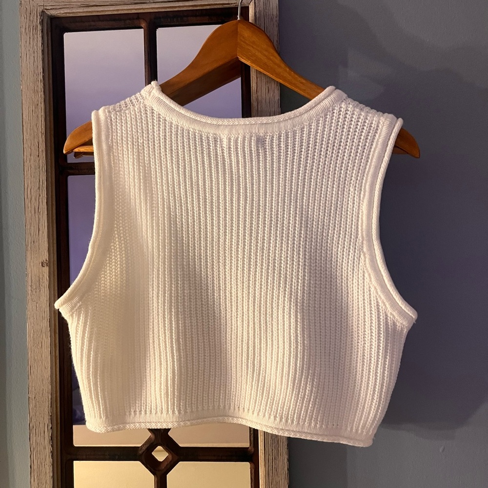 12th Tribe white Crop Top vest - Picture 5 of 8